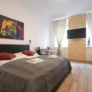 Apartment, Modern Und Neu Renoviert Appartamento